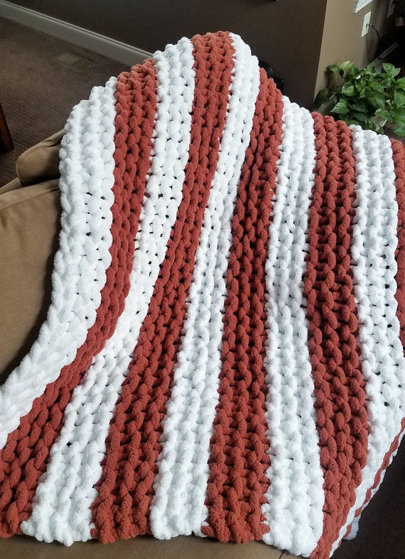 Large handmade chunky yarn blanket Etsy