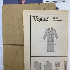 Vogue 1935, Coat Pattern, Loose-fitting Coat, A-line, Double-breasted Coat, Notched Collar, Extended Shoulders, Size 10, Uncut Pattern image 7