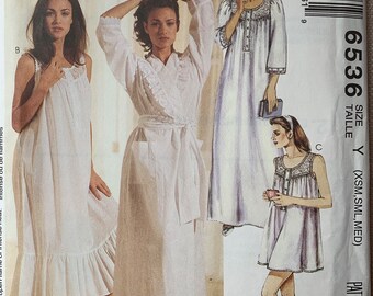 McCall's 6536, Nightgown, Robe, Three Lengths, Eyelet Trim, Ruffles, Lanz of Salzburg, Sizes Xsm-Sml-Med, Uncut Sewing Pattern