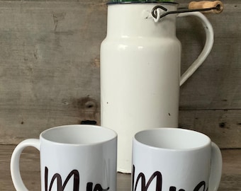 Mr. and Mrs. set coffee cups, wedding gift, wedding, mugs, gift, 12 oz mug and 15 oz mug options