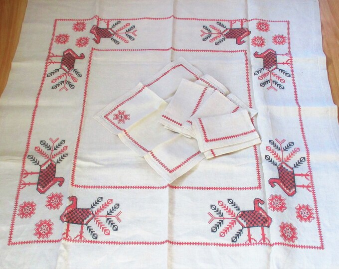 Vintage Thanksgiving Table Linens, Embroidered Turkey Tablecloth & Four