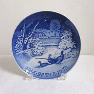Bing & Grondahl Jule Aften 1970 &quot;Pheasants in the Snow at Christmas&quot; Plate, Copenhagen Denmark Porcelain, B and G Collector Plate