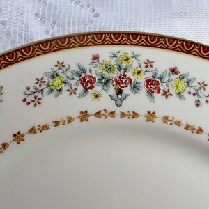 Gorham Grande Motif Ch'ing Dynasty pattern Dinner Plate, Exquisite Hand Painted Floral Pattern, Made in U.S.A. Gorham Museum Collection