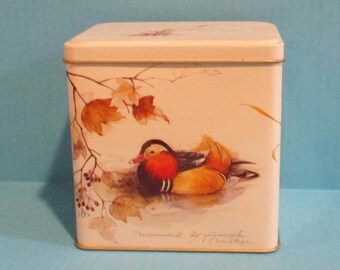 Vintage Mandarin Duck Hinged Tin by Mads Stage, Mandarin 'And' by Danish Artist, Collectible Tin, Duck Nature Lover Lake House Decor