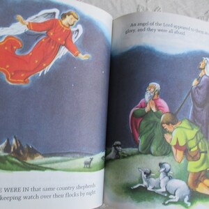 Childrens Christmas Books Set of Two Golden Books, The Christmas Story & The Christmas Bunny, Lot of Books for Children, Vintage Christmas image 6