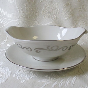 Vintage Royal Jackson Rhythm Gravy Boat w Attached Underplate, White China Platinum Trim, Mid Century Dinner Ware