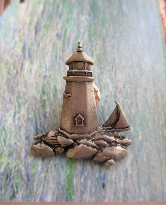 Vintage JJ Lighthouse Pin, Pewter Lighthouse on R… - image 3