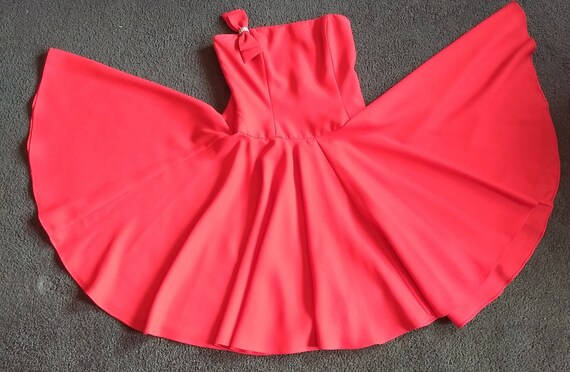 Darling Red swing dress - image 3