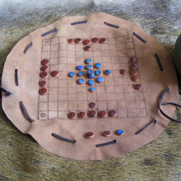 Hnefatafl.Tafl game. Viking board game. Leather pouch game.