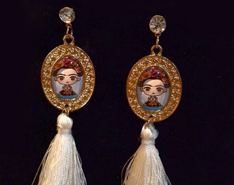 Freda Kahlo Earrings with Tassle