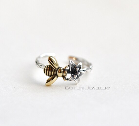 925 Sterling Silver Bee Ring Little Bee And Flower Dainty Ring Etsy