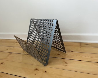 Vintage geperforeerd metalen blu-stip Memphis Milano tijdschriften- of platenrek