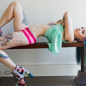 Colombia suicide girls Colombians Accuse