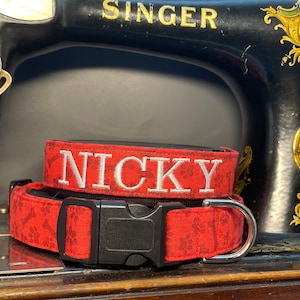 Red paw print collar, Personalized dog collar, Embroidered dog collar