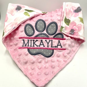 Personalized Dog Blanket, Minky blanket, Pink floral dog throw, puppy bed, pet blanket