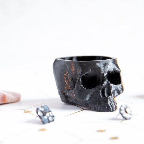 Small Black Skull Plant Pot - Skull Planter - Human Skull Plant Pot  - Gothic Home - 3D Printed Skull - Spooky Skull - Halloween Decoration