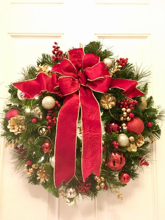Pre lit christmas sale wreath