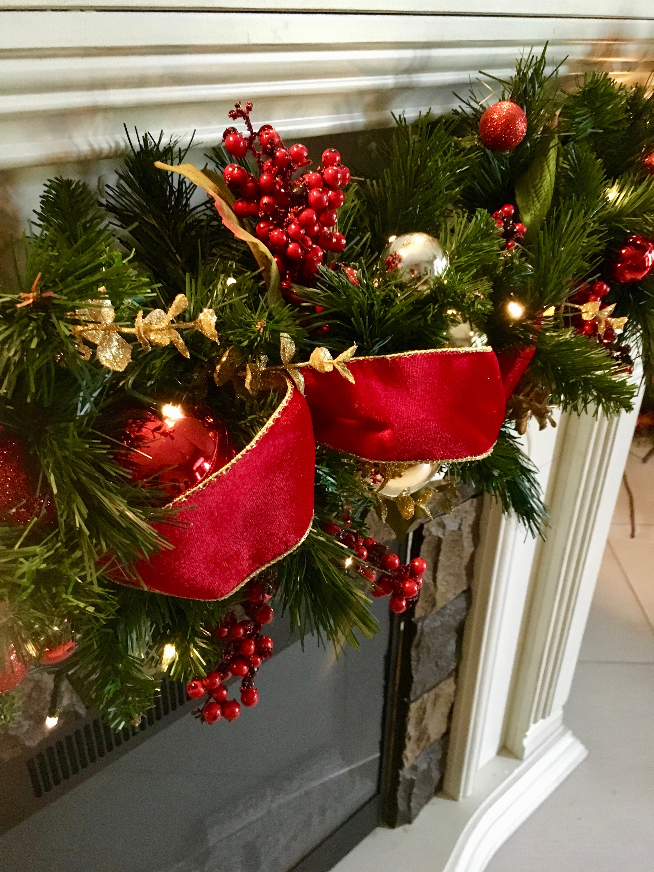 2 pc set Christmas Wreath Garland Red Velvet Ribbons Etsy