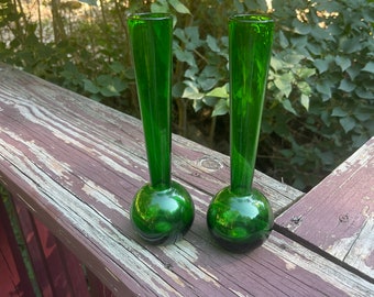 Vintage Set of Two Emerald Green Small Single Stem Bud Vases by Lefton