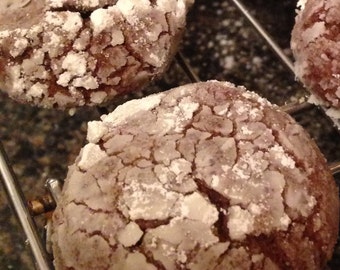 13 (1Baker's Dozen) Chocolate Crackle Cookies