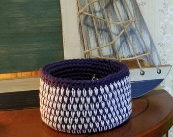 Chunky Yarn Basket: Decorative Storage Bowl