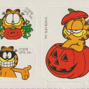 Vintage Garfield Halloween Sticker