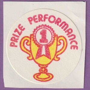 Sticker vintage rare à gratter et à renifler TREND PRIZE Performance ROSE