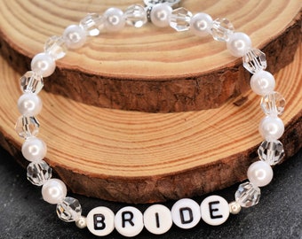 Bracelet d'amitié en perles pour la mariée. Bracelets de perles de mot. Cadeaux pour le jour du mariage. Cadeaux de fête de fiançailles.
