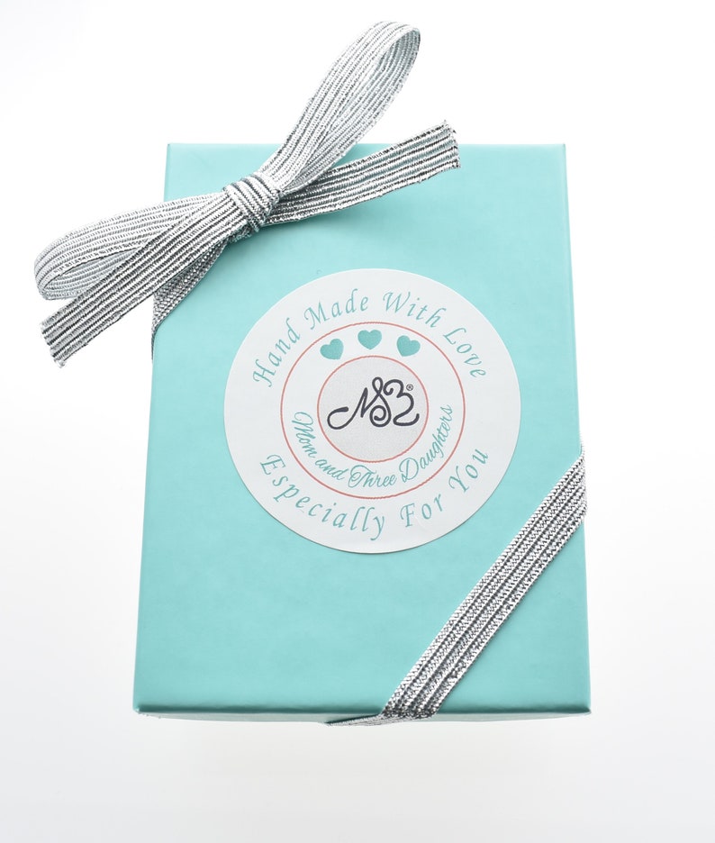 Little Girls Jewelry Letter Q Little Girls Initial Charm Necklace in Silver Toned Metal and Acrylic Charm Pendant