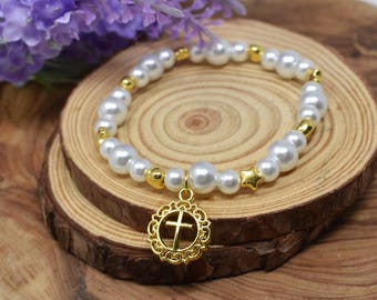 Holy Cross Glass Bead Bracelet. Gold and Pearl Beads. Heart and Star. Christian Jewelry.