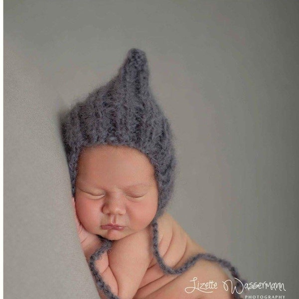 Easy Baby Bonnet knitting pattern, Ribbed baby elf bonnet, Newborn Photography Prop pixie bonnet, 0-6 months old bonnet pattern, Photo prop