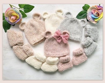 Newborn Bear Beanie and Bootie set READY to send , knitted baby socks, Alpaca yarn baby hat and shoes, knitted baby gift set , hospital hat
