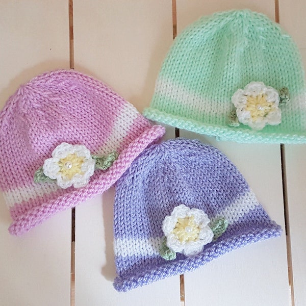 Easy Baby Girl Hat Knitting PATTERN, 0-12 months baby girl beanie with roll brim and Crochet flower, simple summer baby girl beanie pattern.