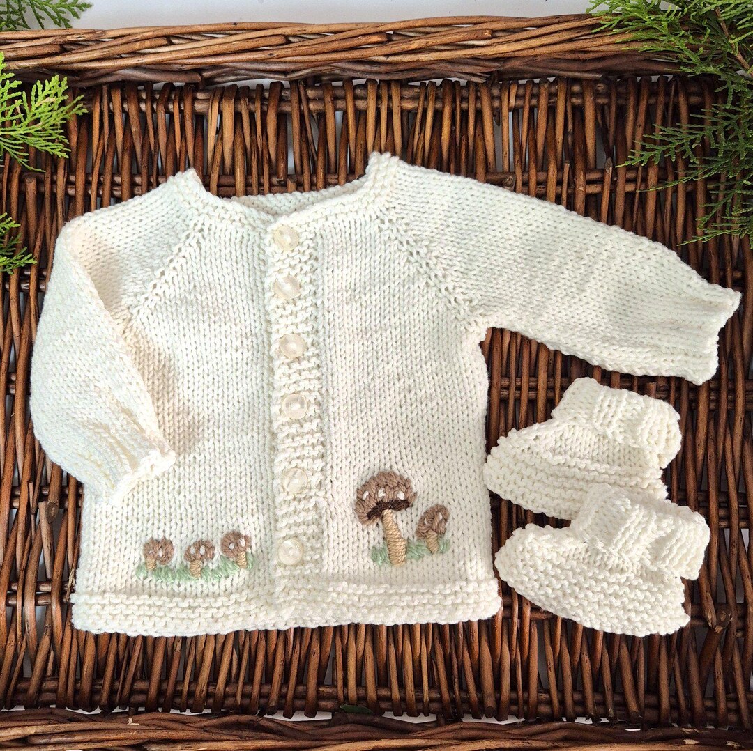 Hand Knit Toadstool Baby Cardigan Bootie Set. 0-3 Months Cream Newborn ...