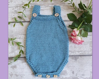 Baby Romper knitting PATTERN , Baby Bonnet and romper outfit, easy knitting pattern for 0-6 months old baby boy or girl. Simple knit romper.