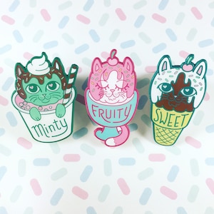 Sweet Kitties Enamel Pins