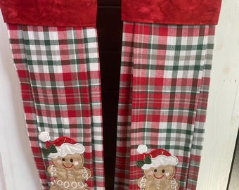 Kitchen decorated towel each