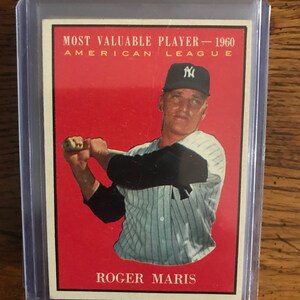 Cartão de beisebol Roger Maris MVP 1961 Small Crease Topps (edição original) (03580)
