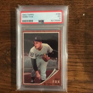 Terry Fox 1962 Topps Baseball Card PSA 5  (Original Issue) (As Pictured) (6027)