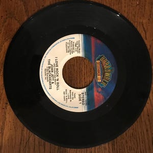 Joan Jett Vinyl 45 rpm I Love Rock N Roll free shipping in USA   (Box 2)