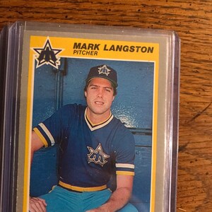Mark Langston Rookie 1985 Fleer Baseball Card (Original Issue)  (0368)
