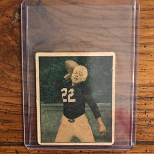 Charles Justice 1951 Hit Parade Of Champions voetbalkaart (originele uitgave) (zoals afgebeeld) (5933)