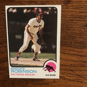 Brooks Robinson 1973 Topps Baseball (edizione originale) (come in foto) (5879)