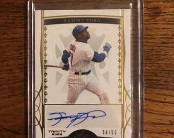 Sammy Sosa Autograph Numbered 34/50 Leaf Trinity (Original Issue) (As Pictured) (2457)