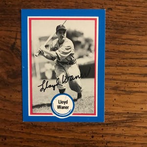 Autógrafo de Lloyd Waner en la tarjeta de béisbol de Shakey's Pizza (edición original) (como se muestra en la imagen) (5897)