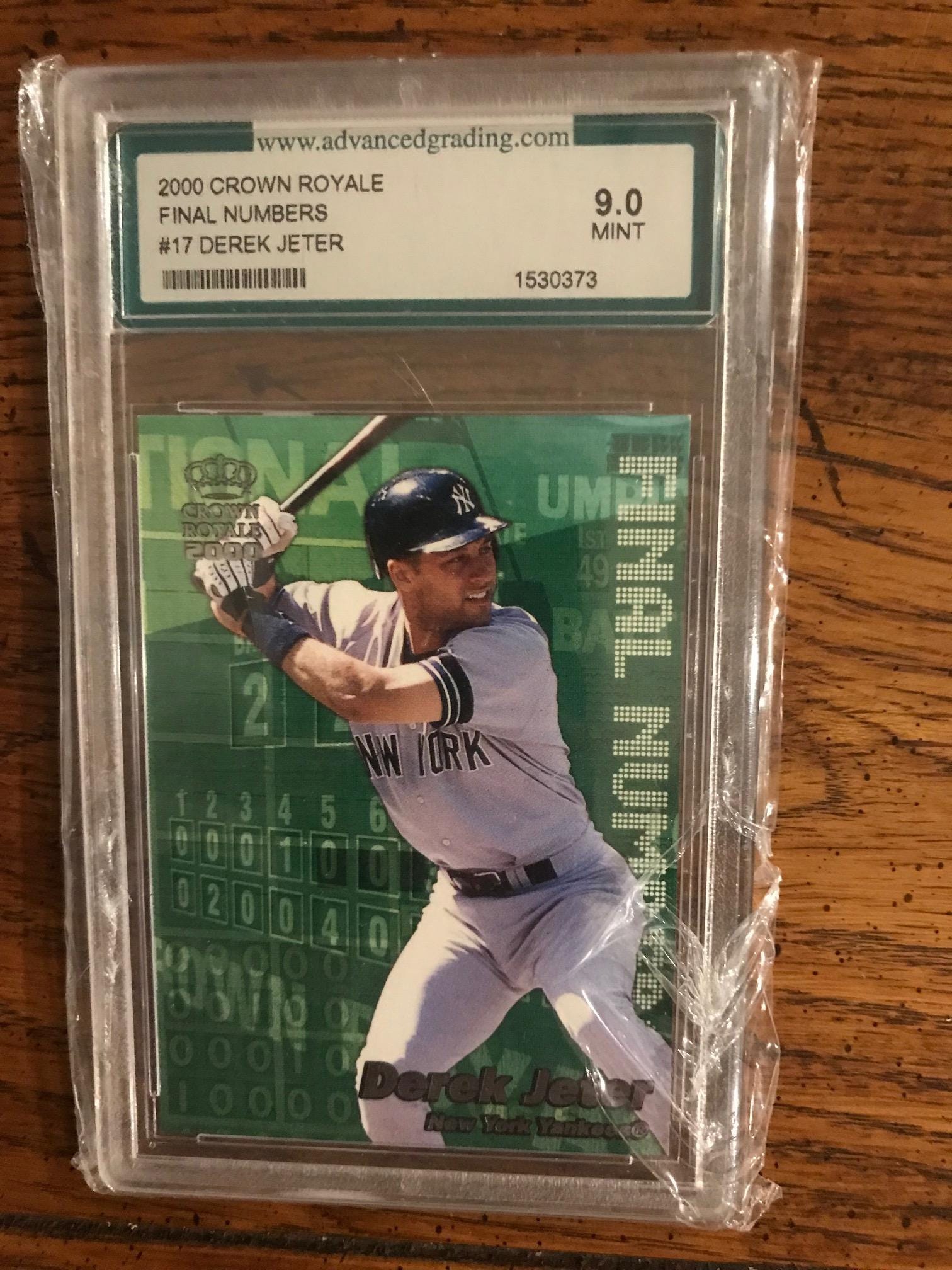 Derek Jeter 2000 Final Numbers Baseball Card Graded 9 (original  display picture 1