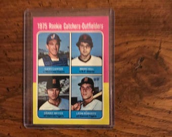 Gary Carter Rookie 1975 Topps Baseball Card (Original Issue) (As Pictured) (07736)