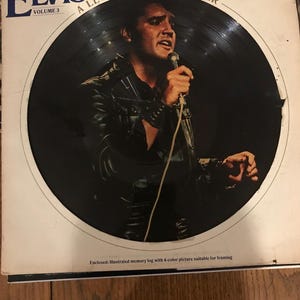 Elvis Presley Picture Disc LP A Legendary Performer (B7)