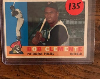 Bob Clemente 1960 Topps Baseball Card (Original Issue) (As Pictured) (07734)