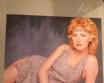 Lulu LP   free shipping In USA  (B002)